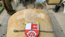 neuer Brunnen mit Wappen